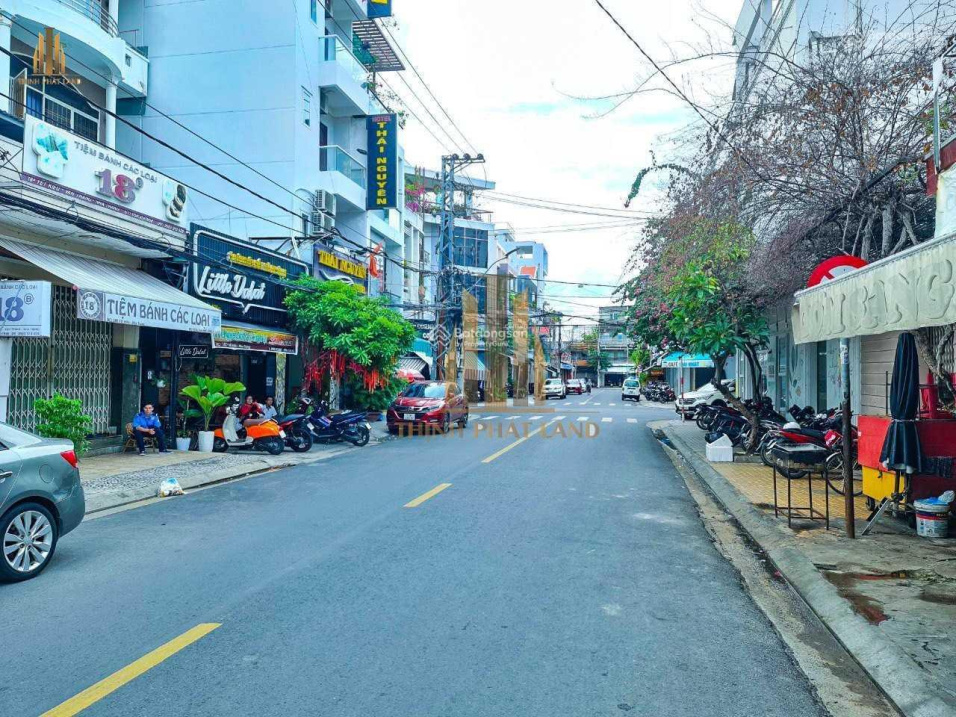 Bán nhà mặt tiền đường Yết Kiêu, Nha Trang 504m2 bán 135tr/m