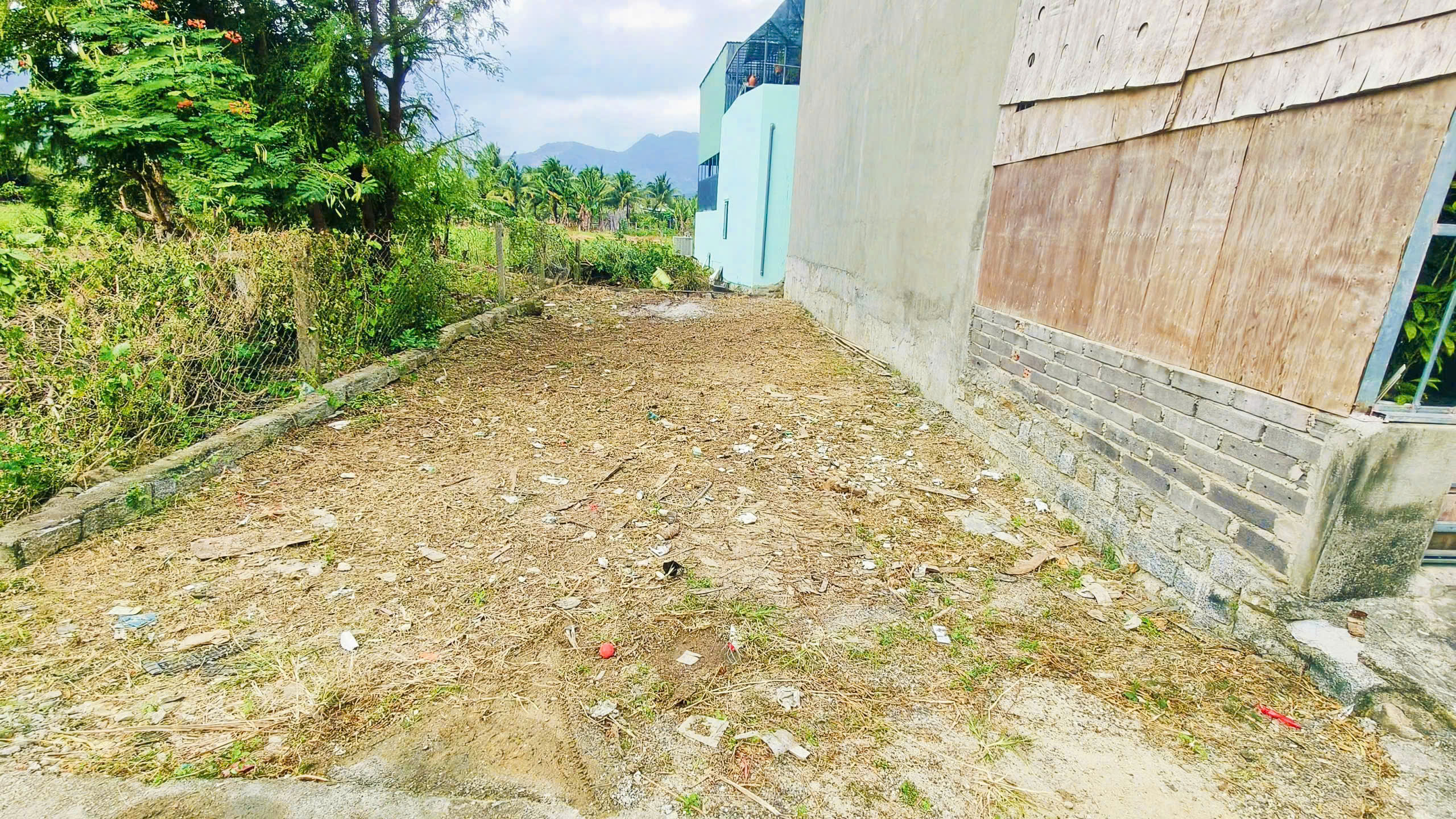 Đất Dân Đắc Lộc _ Sát Cổng Chào Đắc Lộc  + Sát trường Tiểu Học Vĩnh Phương 2 [ và gần Ql1A ]. GIÁ 1.450ty