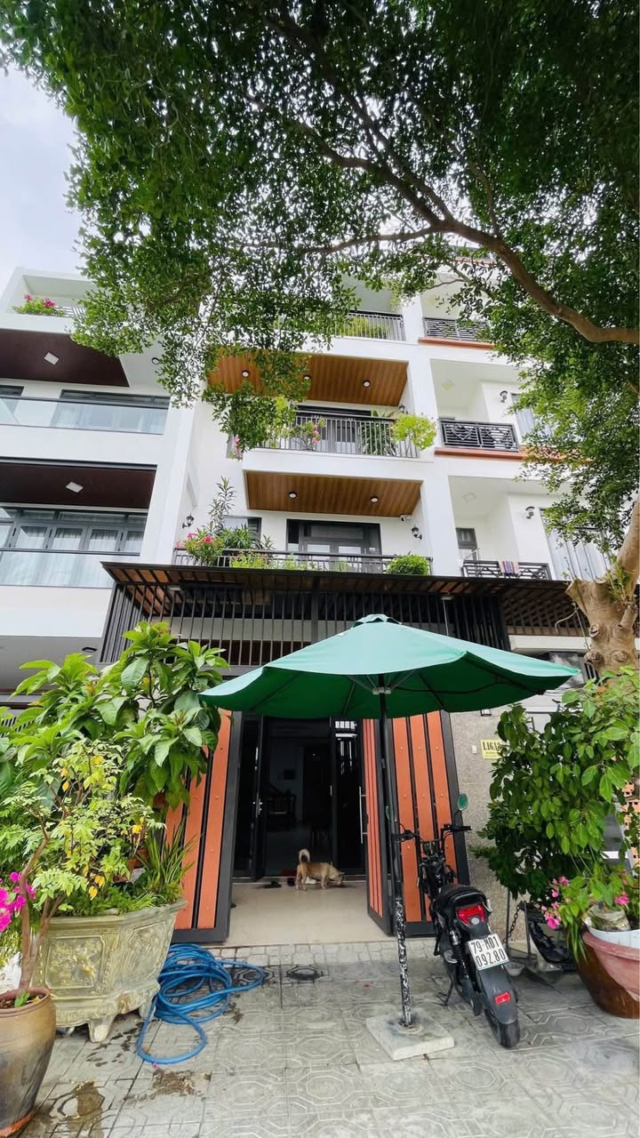 Bán nhà đẹp 4 tầng có thang máy ngay KĐT An Bình Tân, Nha Trang