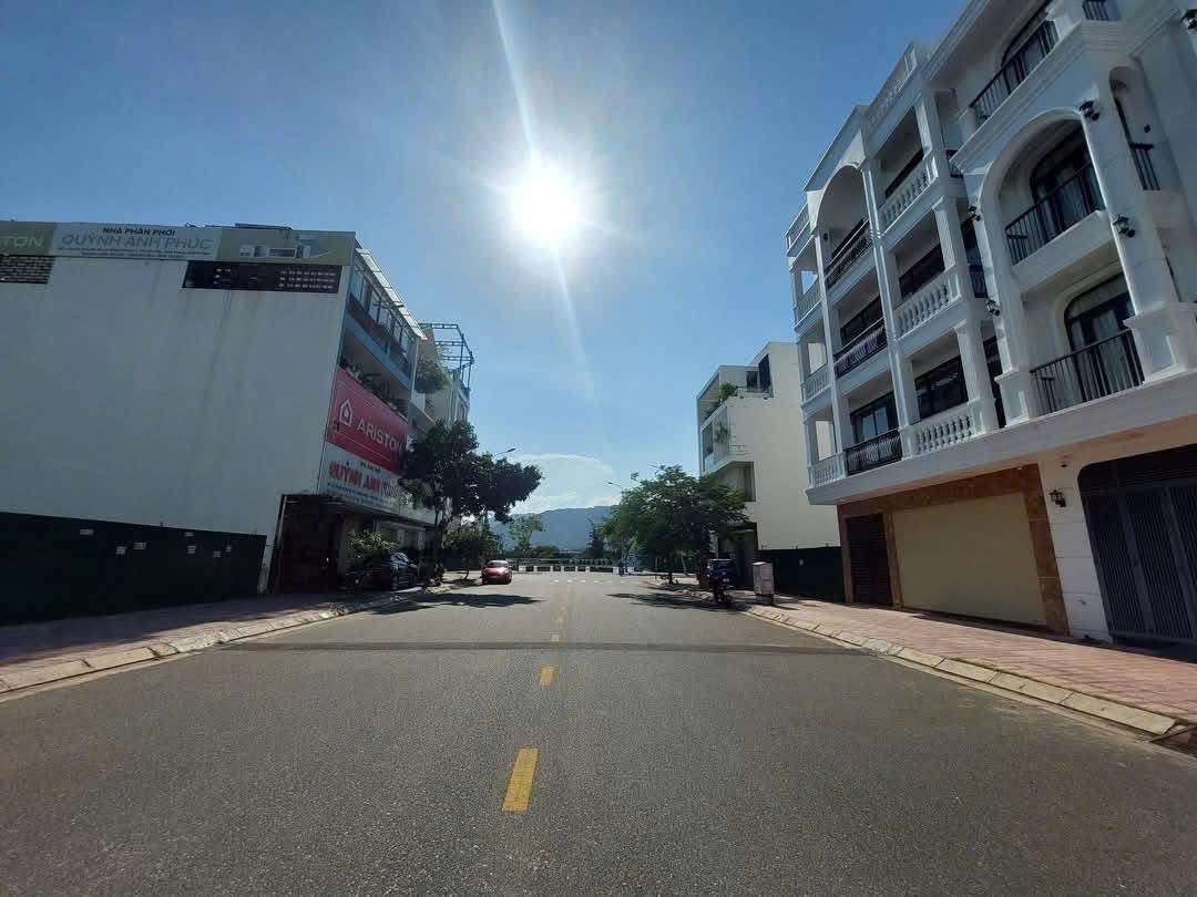 Bán lô đường số 3 (đường Lạc An) rộng 20m, KĐT Hà Quang 1- Nha Trang