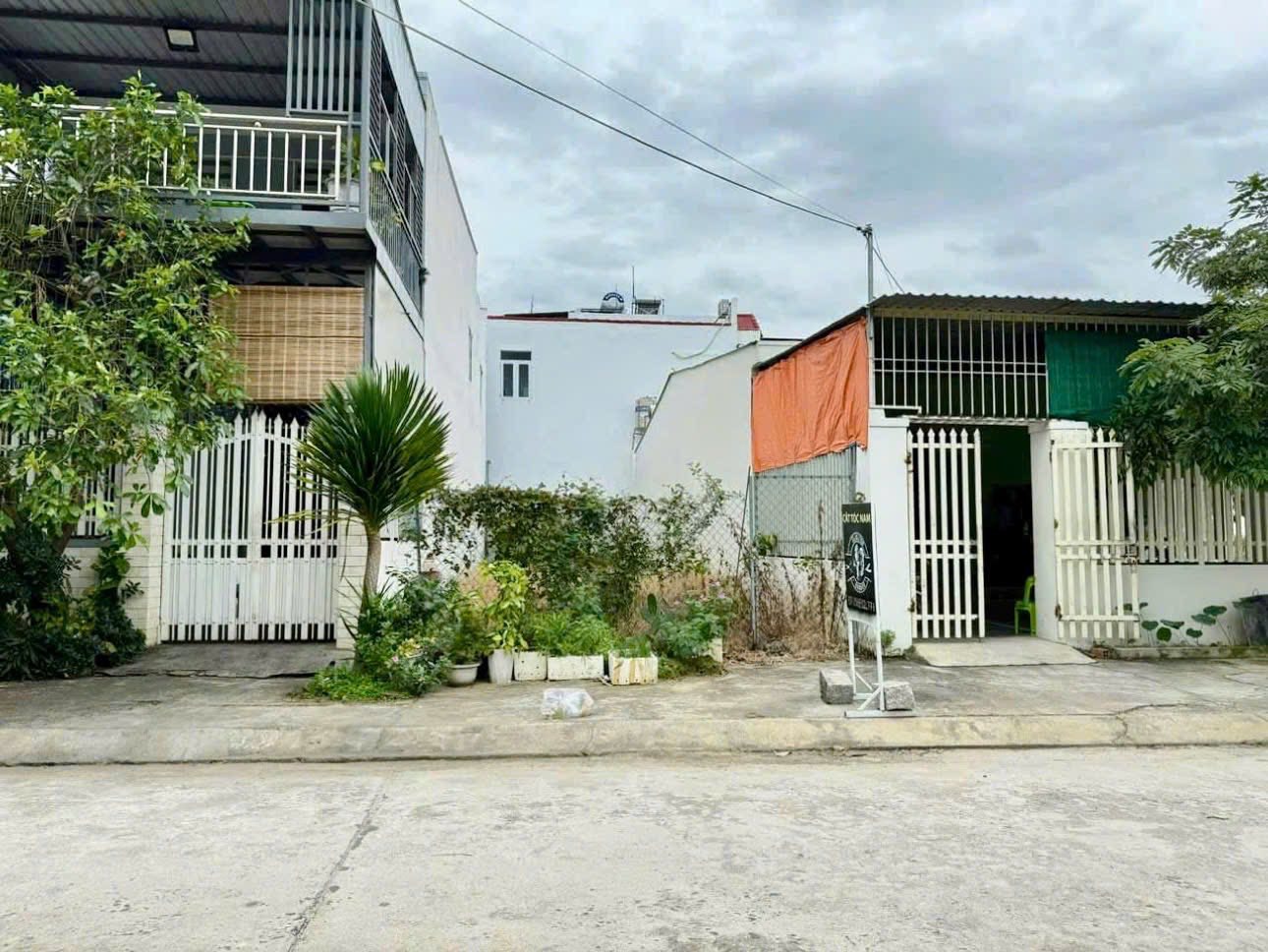 Bán Đất khu tái định cư xã Vĩnh Hiệp đường 13m. Sau giáp sông Quán Trường