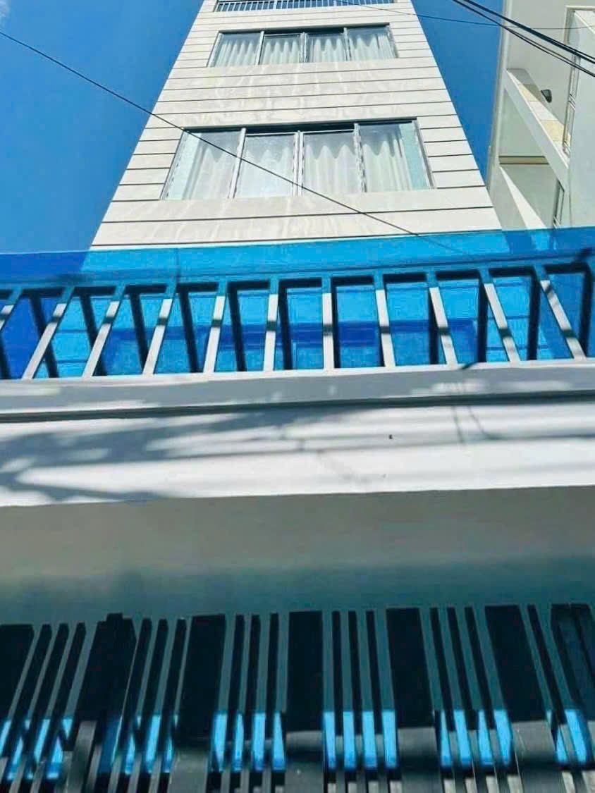 Bán toà nhà Căn hộ có thang máy đường Nguyễn Thị Định, Nha Trang, cách Biển 800m