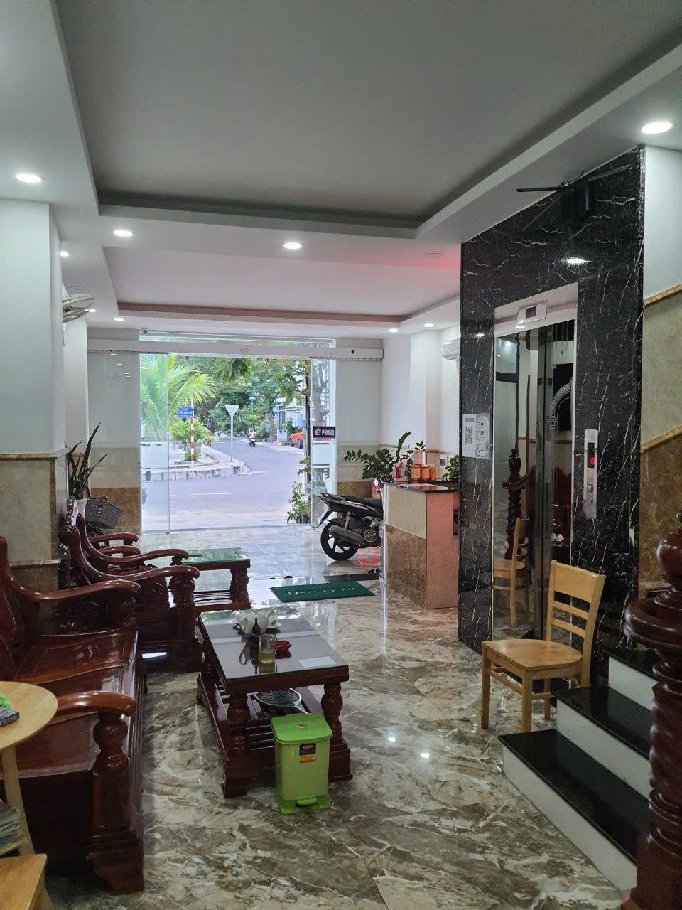 Bán toà nhà Căn hộ 17 phòng Phước Long, Nha Trang