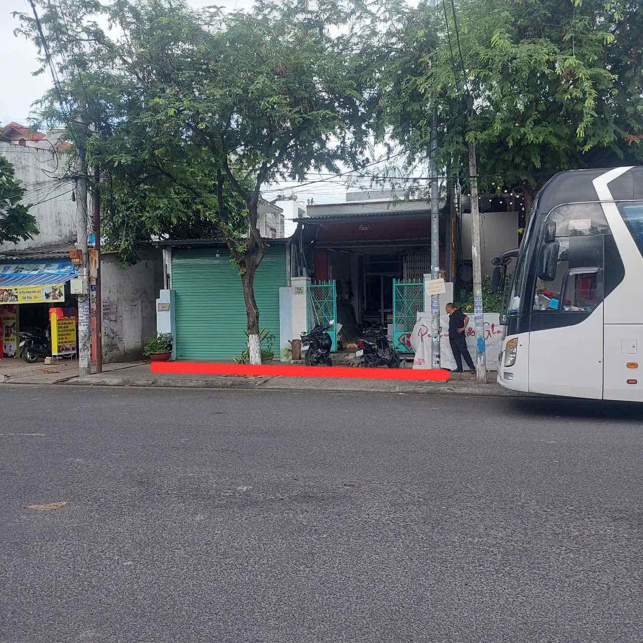 Bán căn Góc đường Lý Nam Đế, Nha Trang ngang 8m