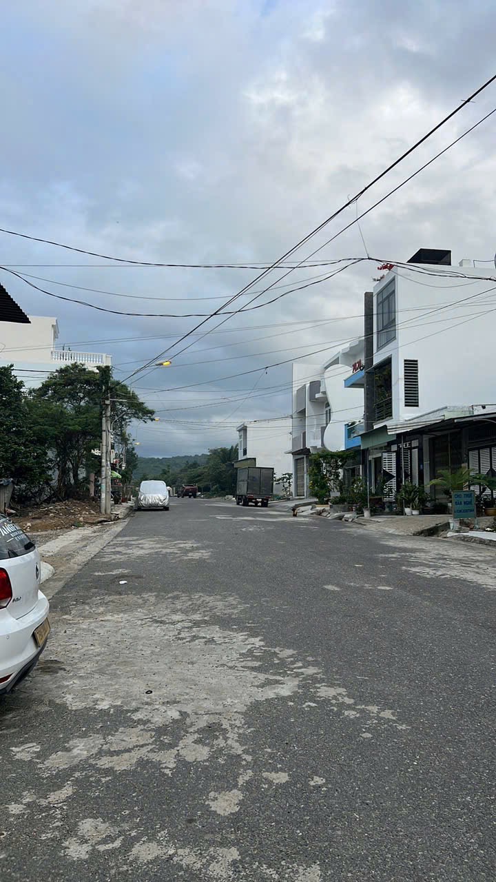 Bán 2 lô liền kề mặt tiền đường Triệu Quang Phục-Khu Tây Mương- Vĩnh Hoà