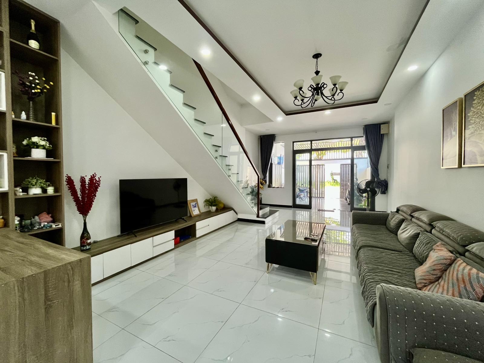 Bán nhà KĐT Hà Quang 2, Nha Trang tặng nội thất cao cấp 9 tỷ 5