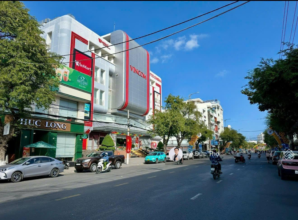 Bán nhà mặt tiền đường Thái Nguyên gần ngã 6, diện tích 109m². Giá chỉ 182 tr/m²