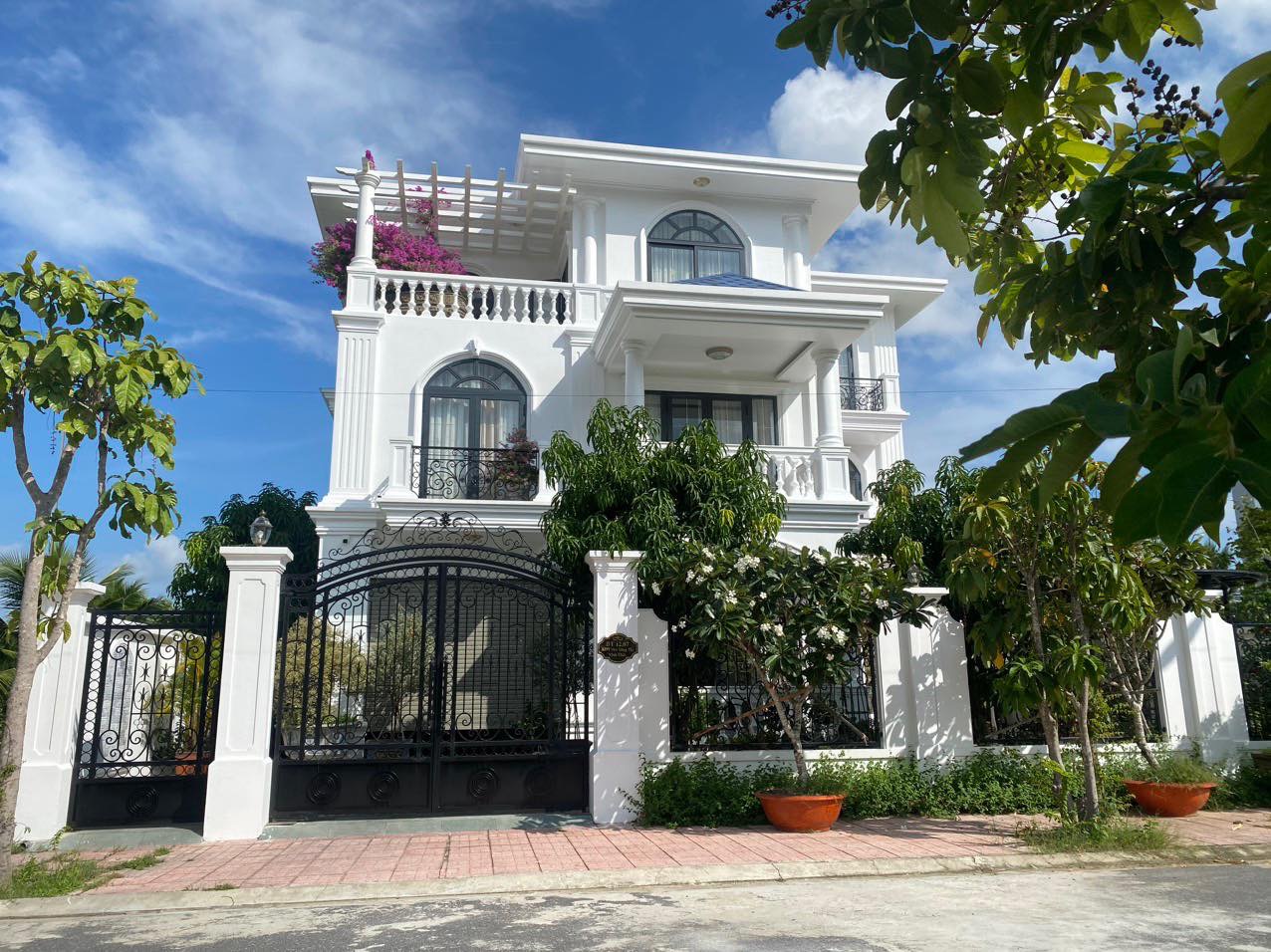 Bán Biệt thự View Sông KĐT Ven Sông Tắc Nha Trang