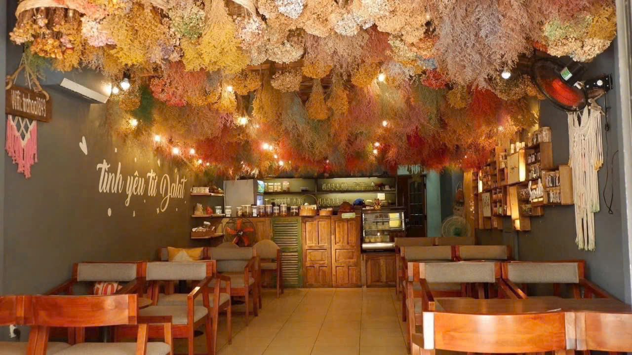 Bán nhà 3 tầng mặt đường Lê Đại Hành - TP. Nha Trang