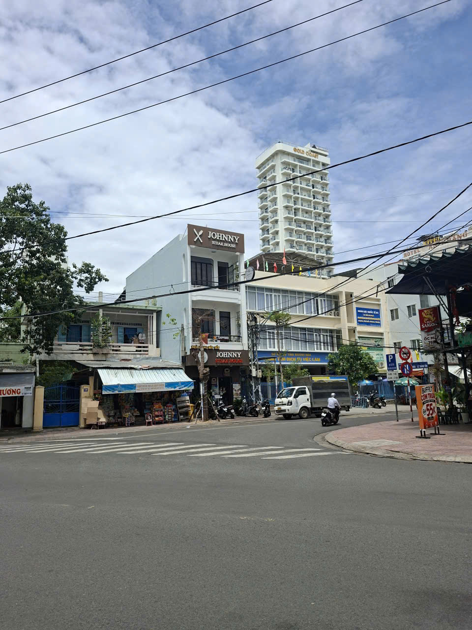 NHÀ 3 TẦNG MẶT TIỀN LÊ QUÝ ĐÔN – TRUNG TÂM PHỐ HÀN NHA TRANG . GIÁ 19.3ty