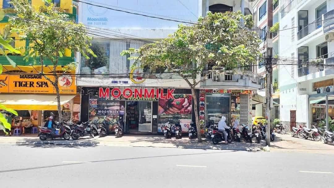 BÁN NHÀ 3 TẦNG MẶT TIỀN NGUYỄN THIỆN THUẬT – P. LỘC THỌ (KHU PHỐ TÂY)