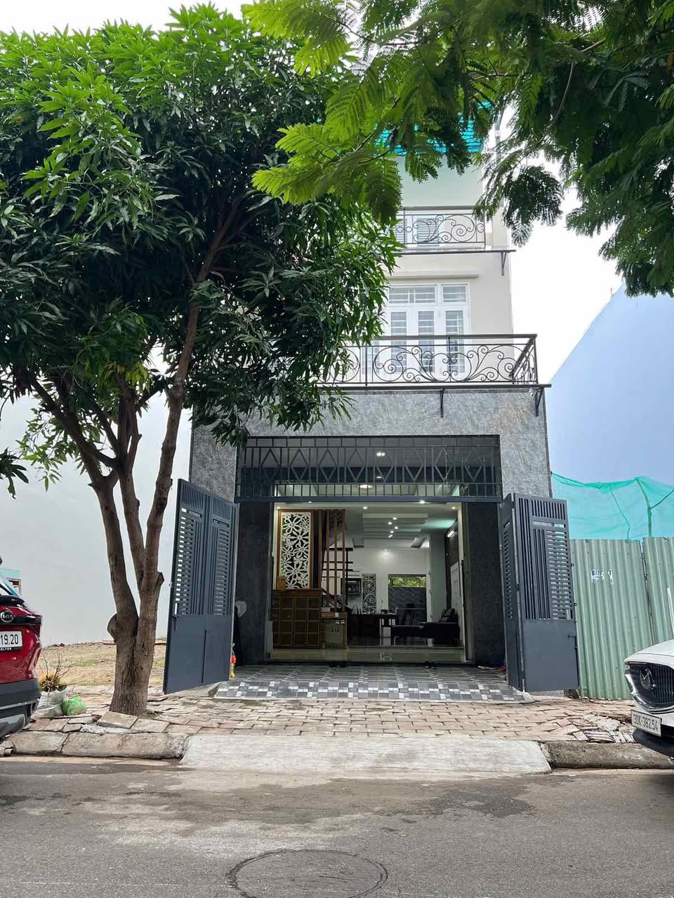 Bán nhà đẹp Khu đô thị Phước Long A - Nha Trang (có sổ hồng)