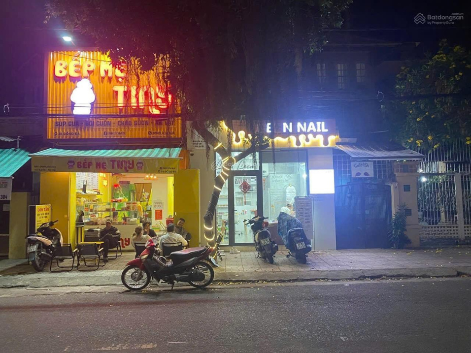 Bán nhà mặt tiền đường Đống Đa - ngang hơn 10m khu phố Hàn Quốc. Giá: 200tr/m²