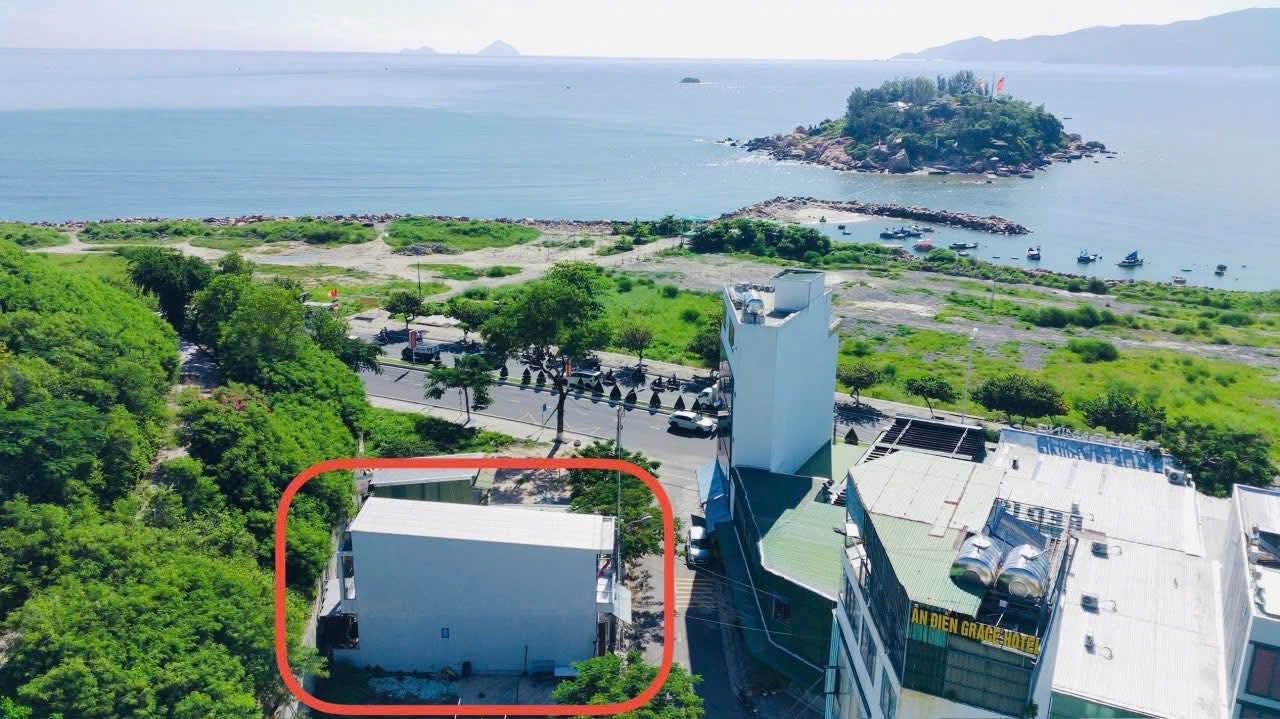 Bán nhà 2 tầng Sát Biển Trần Phú, khu TĐC Hòn Đỏ Nha Trang - 7.7 Tỷ