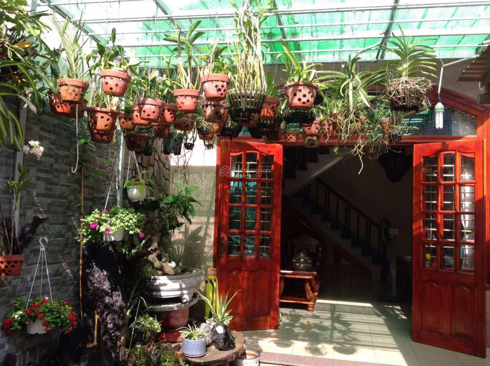 Bán nhà 3 tầng đẹp đường Mạc Đĩnh Chi, Nha Trang