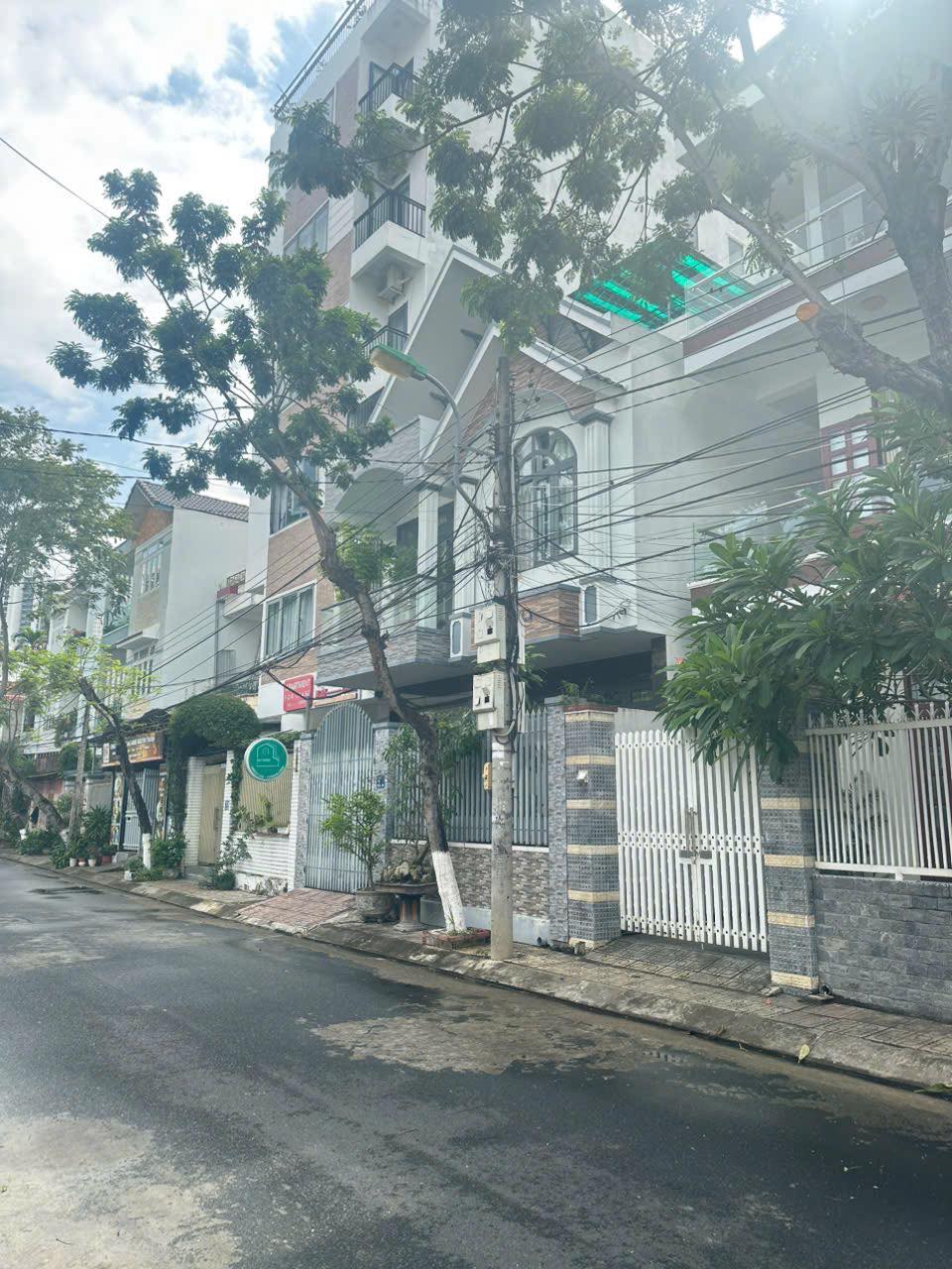 LÔ ĐẤT 2 MẶT TIỀN ĐƯỜNG PHÓ ĐỨC CHÍNH VÀ LÊ VĂN HUÂN, NHA TRANG cách biển 150m