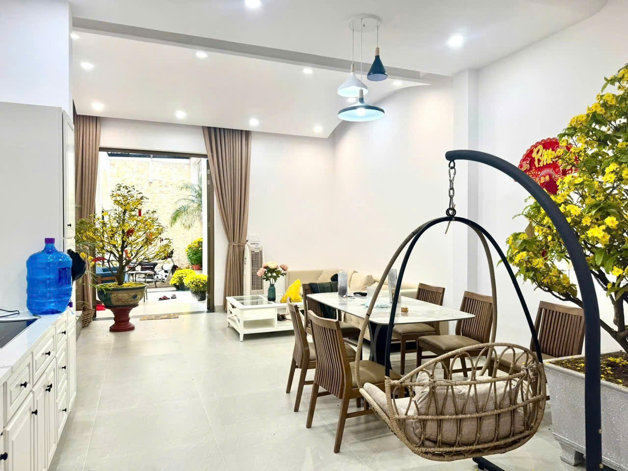 Toà Nhà Căn Hộ Mini Khu Phố Tây Hùng vương - Nha Trang. Giá 30ty