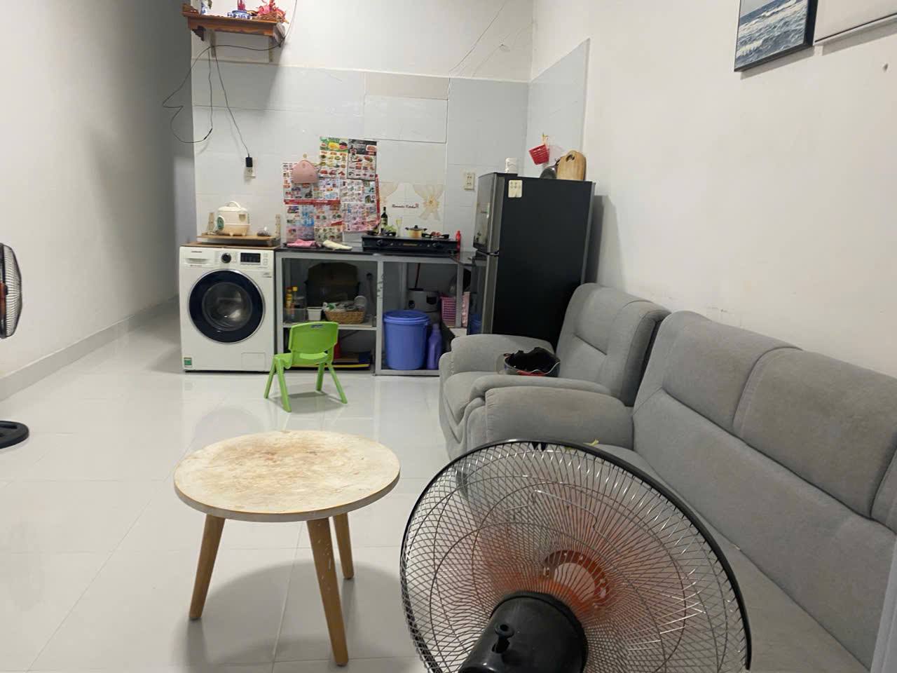 Bán nhà hẻm đường Nguyễn Thái Học, cạnh Chợ Đầm Nha Trang 