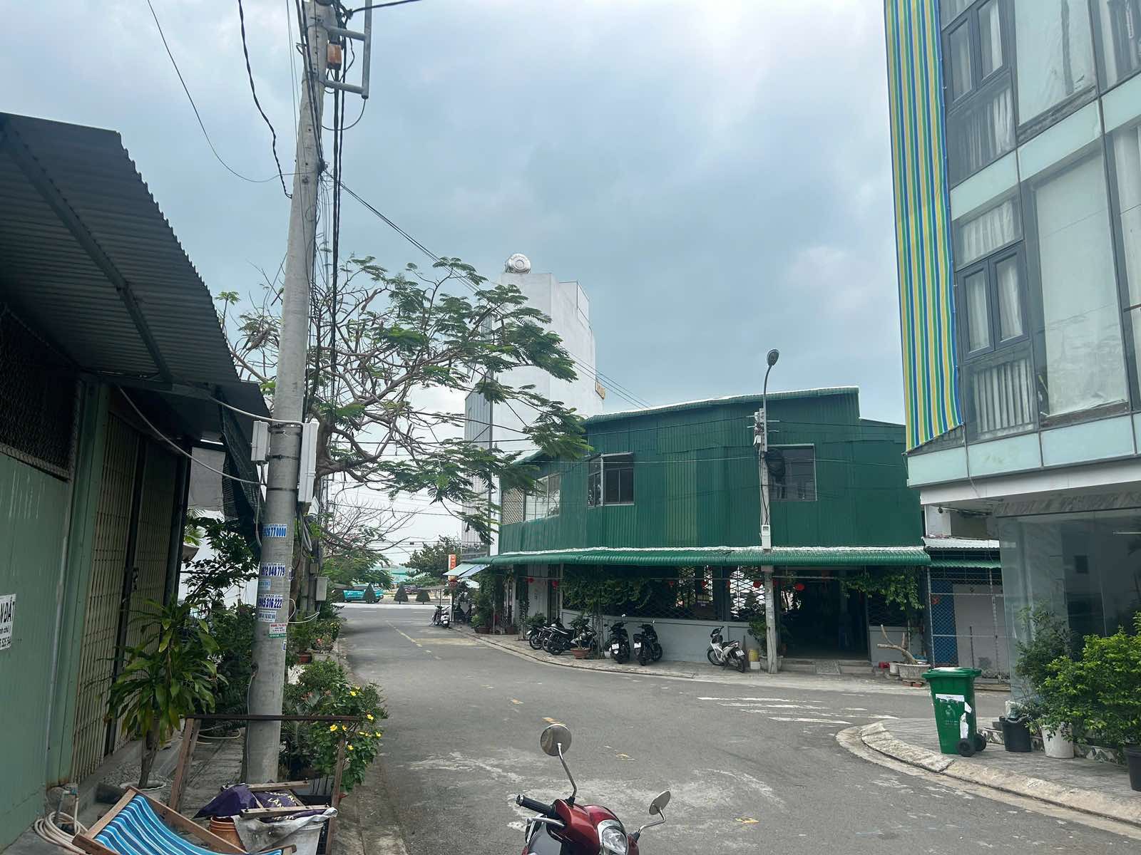 Bán lô đất gần biển Hòn Đỏ, Hòn Chồng. Cách biển 40m