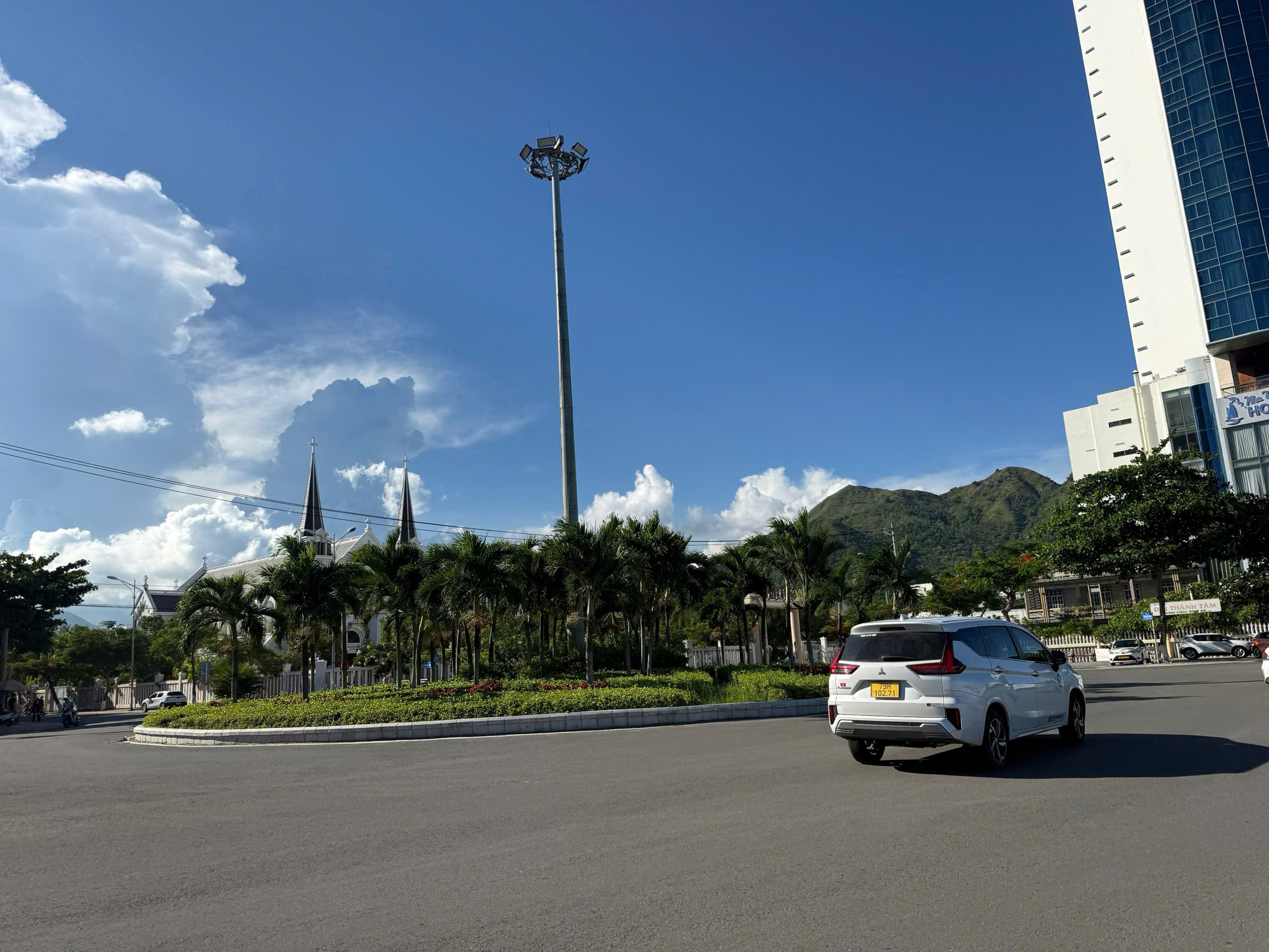  BÁN LÔ GÓC 2 MẶT TIỀN – 54 THÂN NHÂN TRUNG, BẮC NHA TRANG. DT 116.6M2. GIÁ 10.1 TỶ