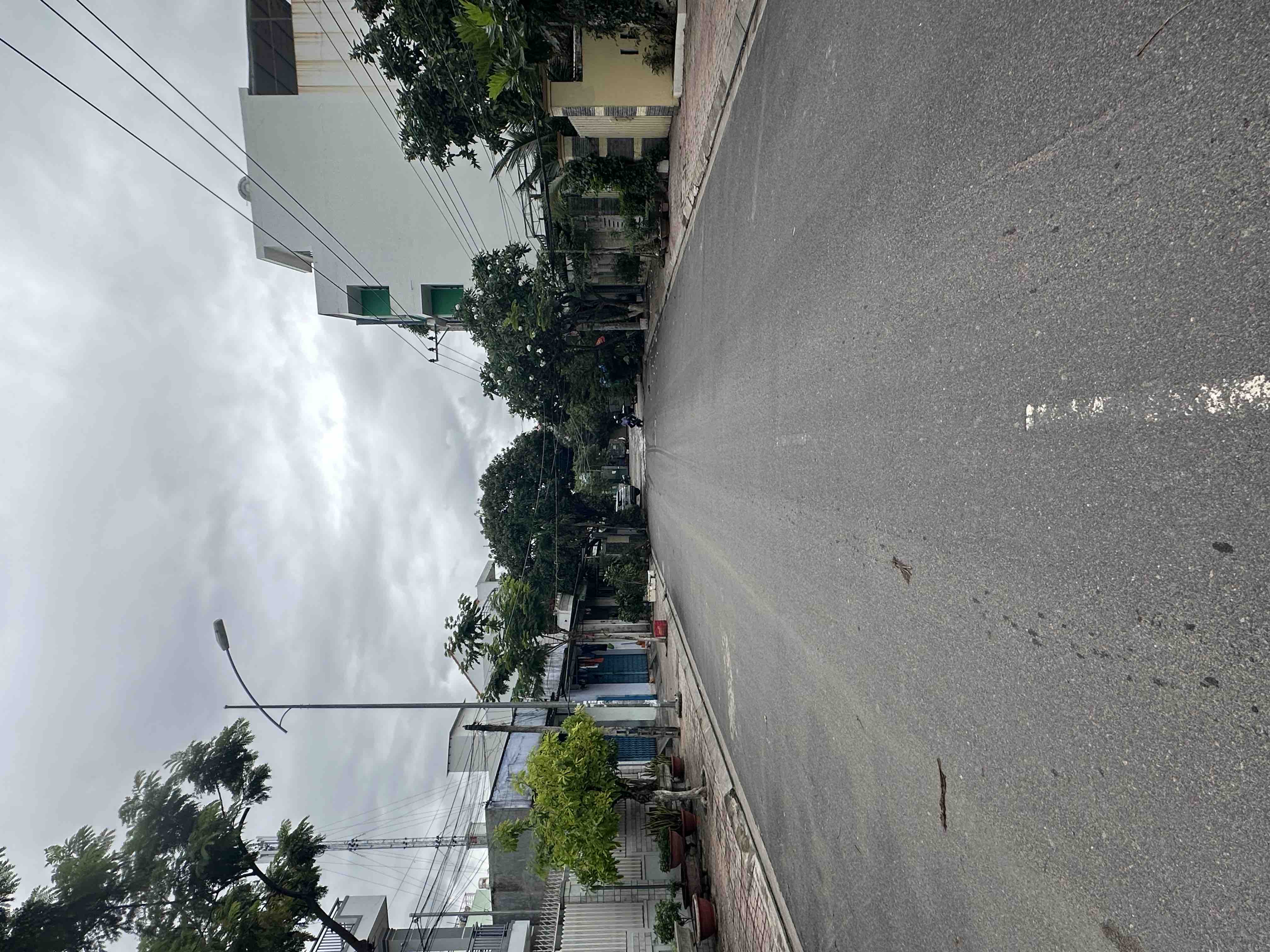 Bán nhà mặt tiền đường Phùng Hưng, Phước Long, Nha Trang Giá cực rẻ