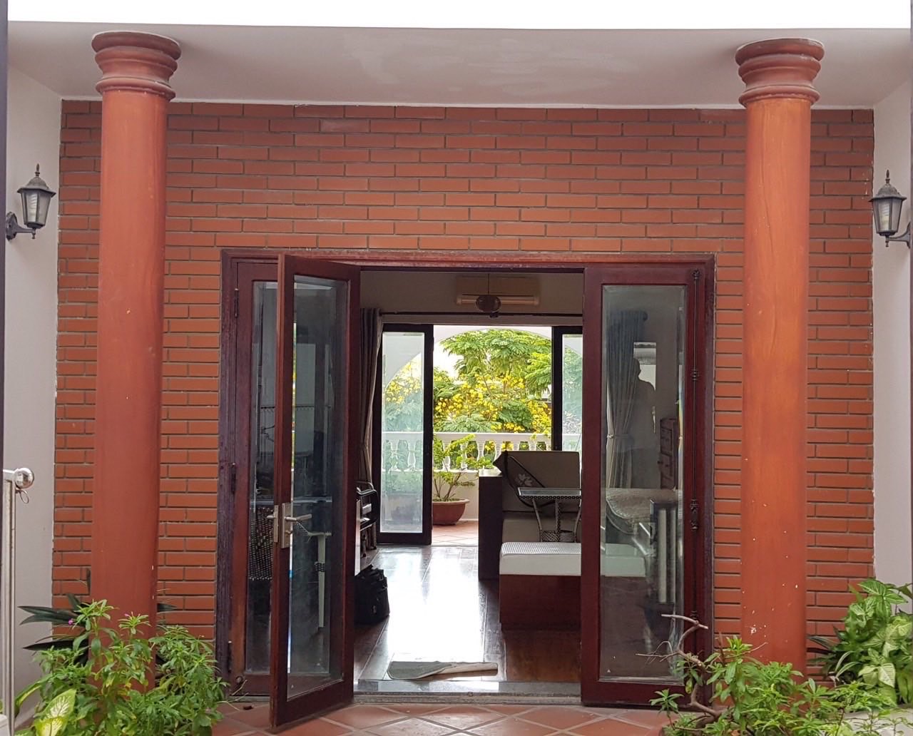 Bán nhà 4 tầng đường Hồng Bàng, Tân Lập, Nha Trang