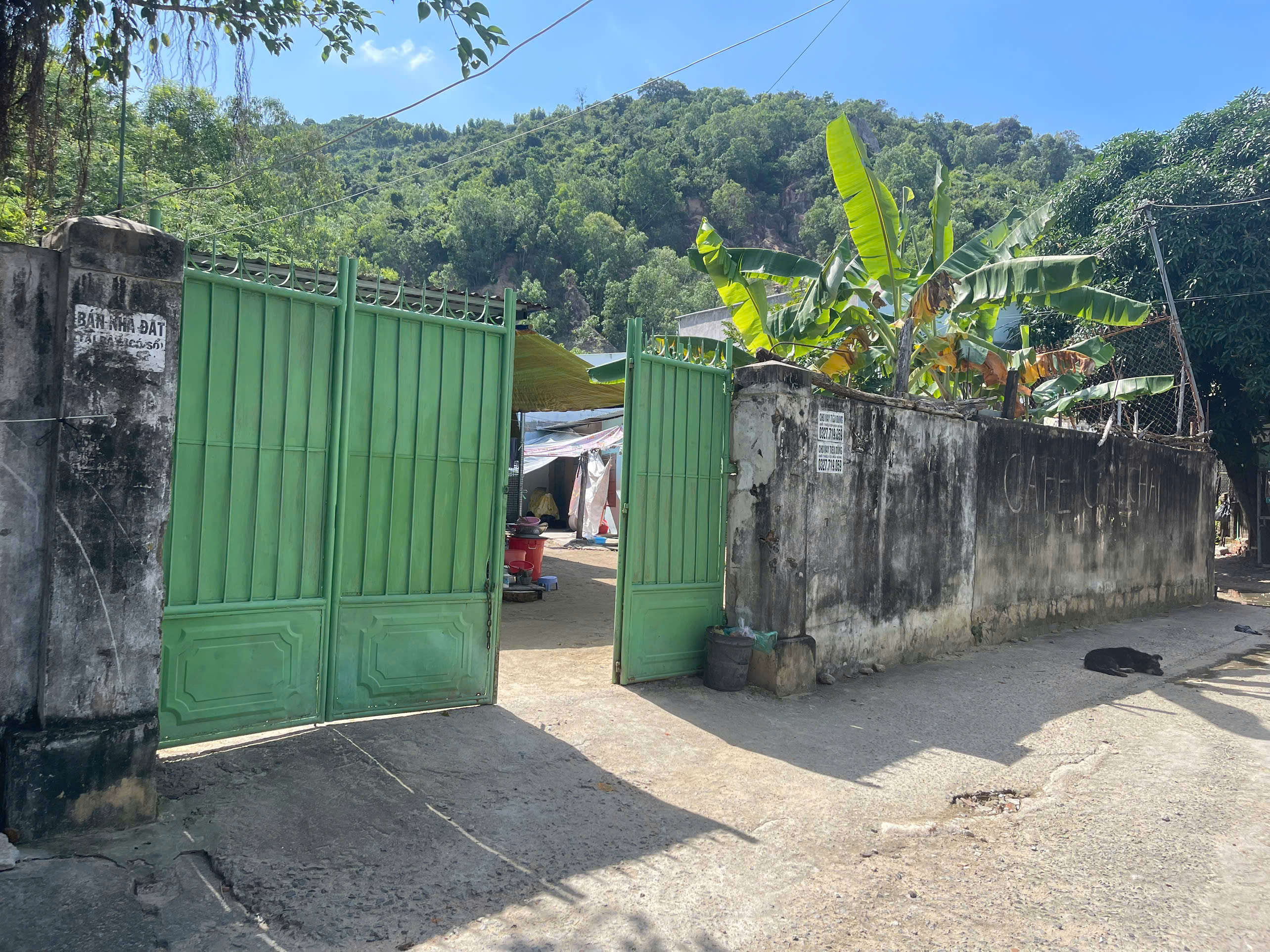 Bán lô đất Mặt tiền đường Dương Vân Nga, phường Vĩnh Hải, Nha Trang. Dt 449M2. Giá 10ty