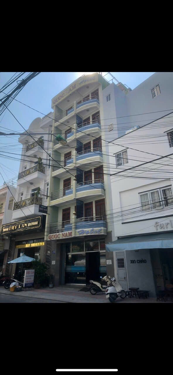 Bán khách sạn đường Hoàng Văn Thụ, cạnh Chợ Đầm Nha Trang
