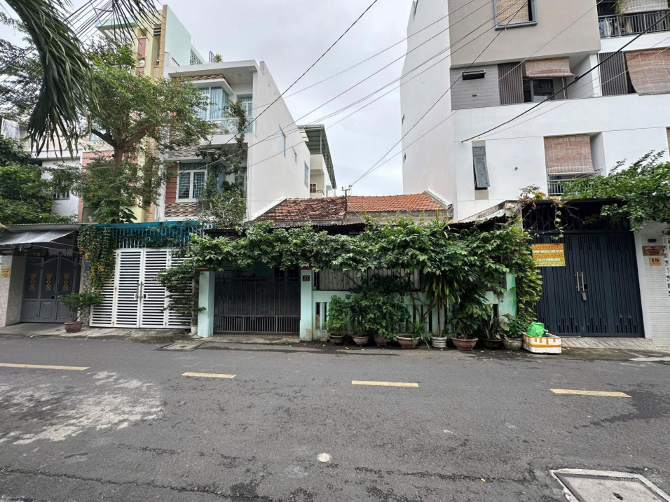 Bán đất khu bàn cờ mặt tiền đường Hương Sơn, Nha Trang ngang 8,5m