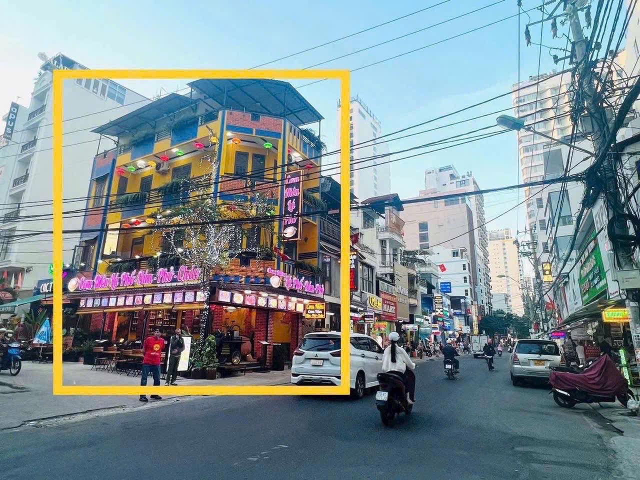 Bán nhà Góc 2 mặt tiền đường Hùng Vương, Nha Trang, đang cho thuê 115tr