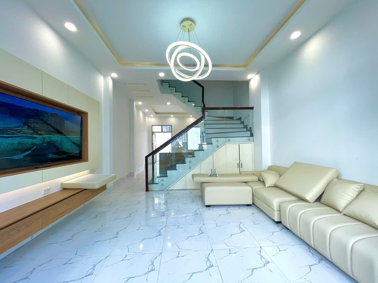 Căn Nhà 5 Tỷ 450 Triệu Ngay Khu Du Lịch Tháp Bà Cách Biển 300m. Dt 78.4m2