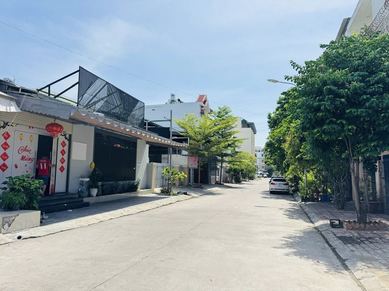 Cho thuê mặt bằng rộng đẹp mặt tiền đường nằm trọng khu đô thị Vĩnh Điềm Trung