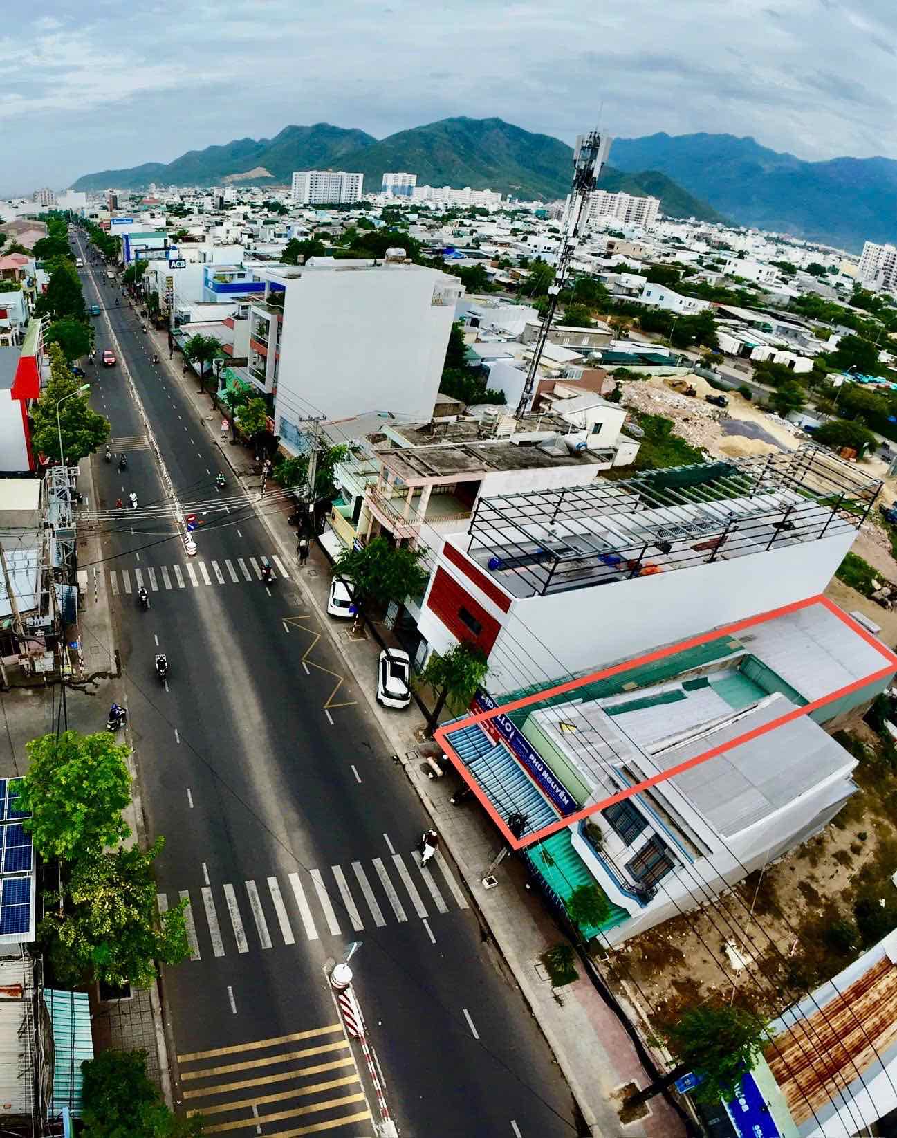 Hàng hiếm, Bán nhà mặt tiền Đường Lê Hồng Phong, Nha Trang ngang 7m
