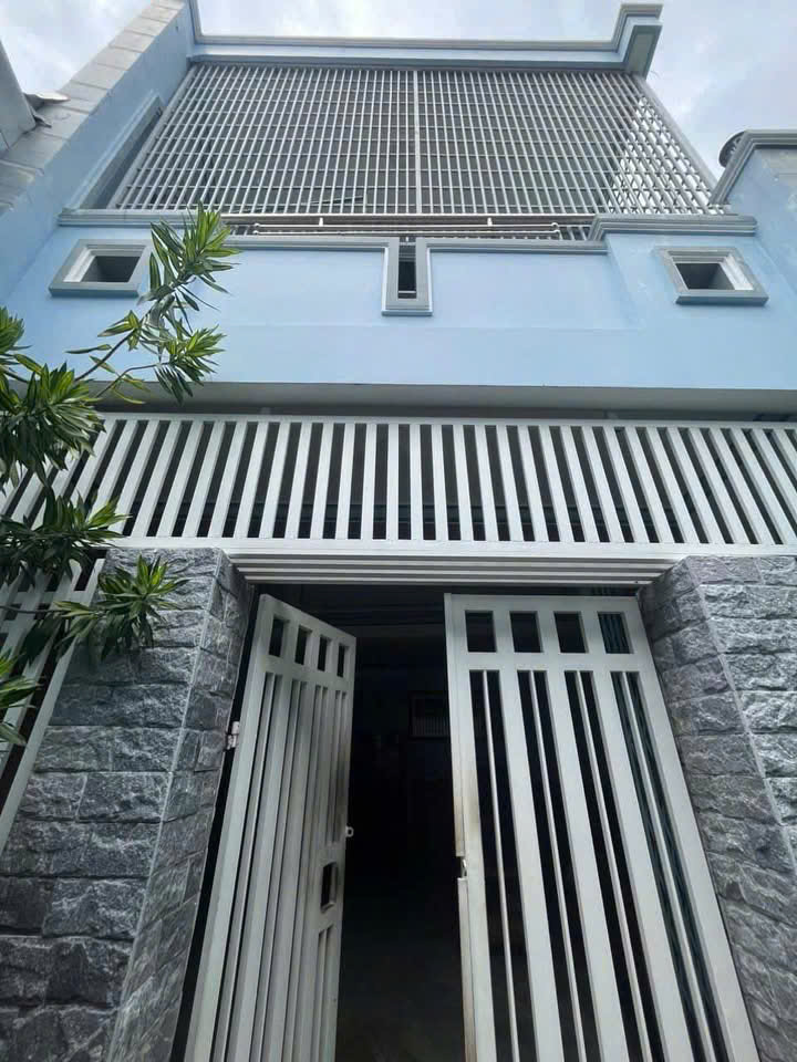BÁN NHÀ 2 TẦNG HẺM XE MÁY ĐƯỜNG NGUYỄN KHUYẾN - VĨNH HẢI. GIÁ 2TY7