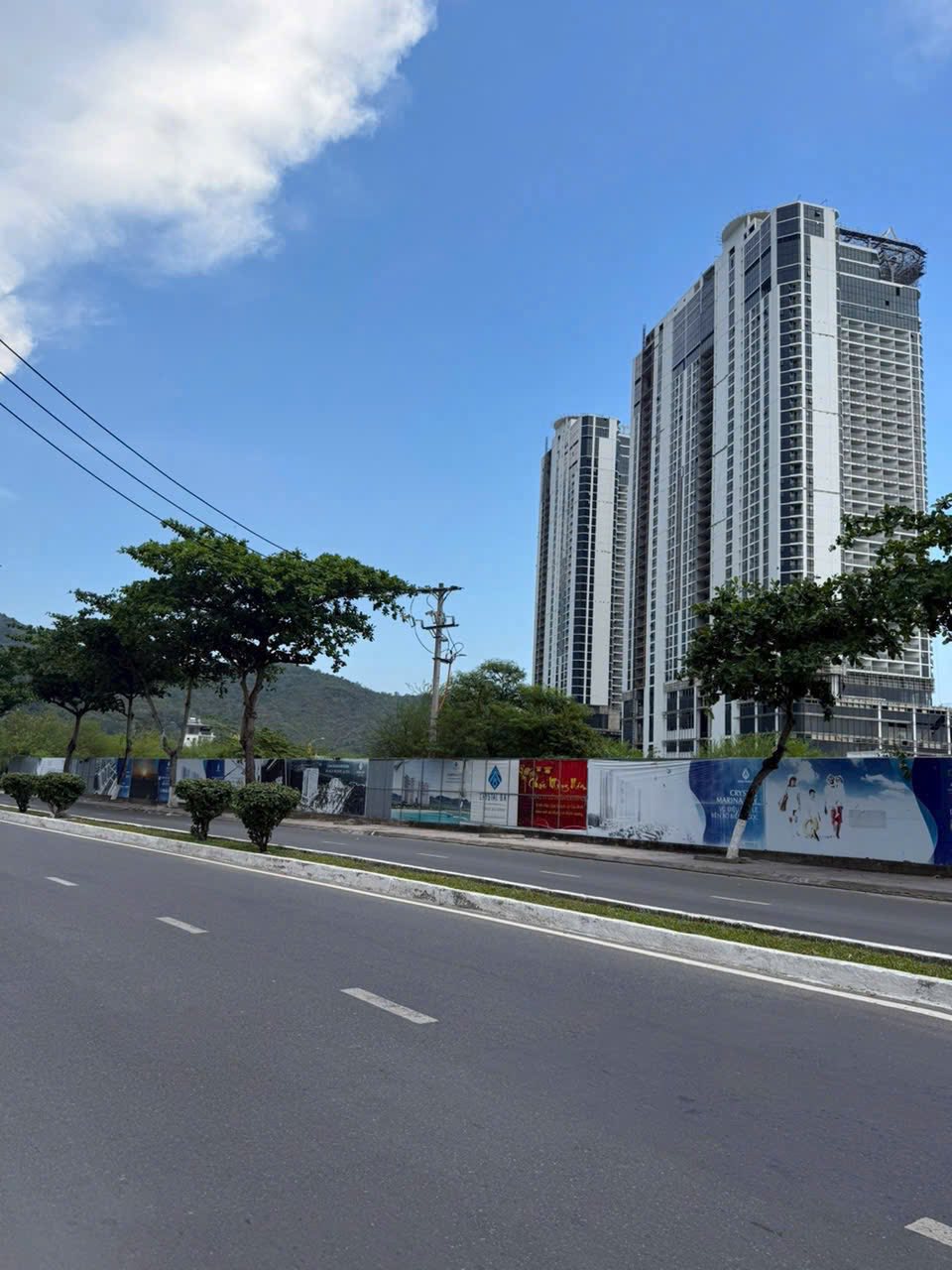 Bán đất Biệt thự siêu rẻ mặt đường Phạm Văn Đồng, Nha Trang