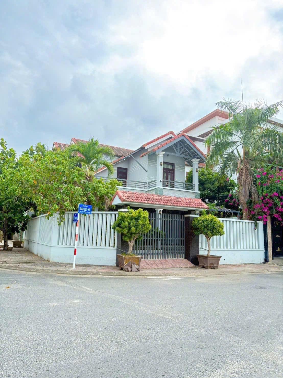 Bán căn Biệt Thự Góc 2 mặt tiền Khu Đô Thị Vĩnh Điềm Trung B, Nha Trang