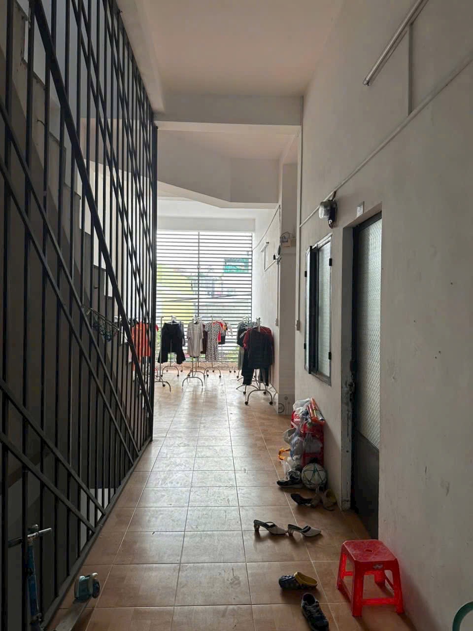 Bán nhà 3 tầng có 20 phòng trọ đường Máy Nước, Nha Trang