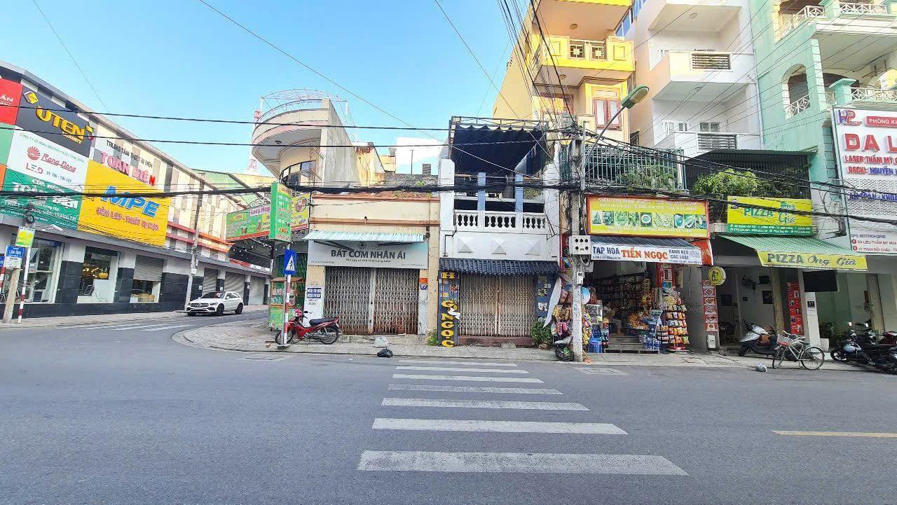 Bán Nhà 2 tầng mặt tiền đường Phan Bội Châu- Chợ Đầm - Nha Trang