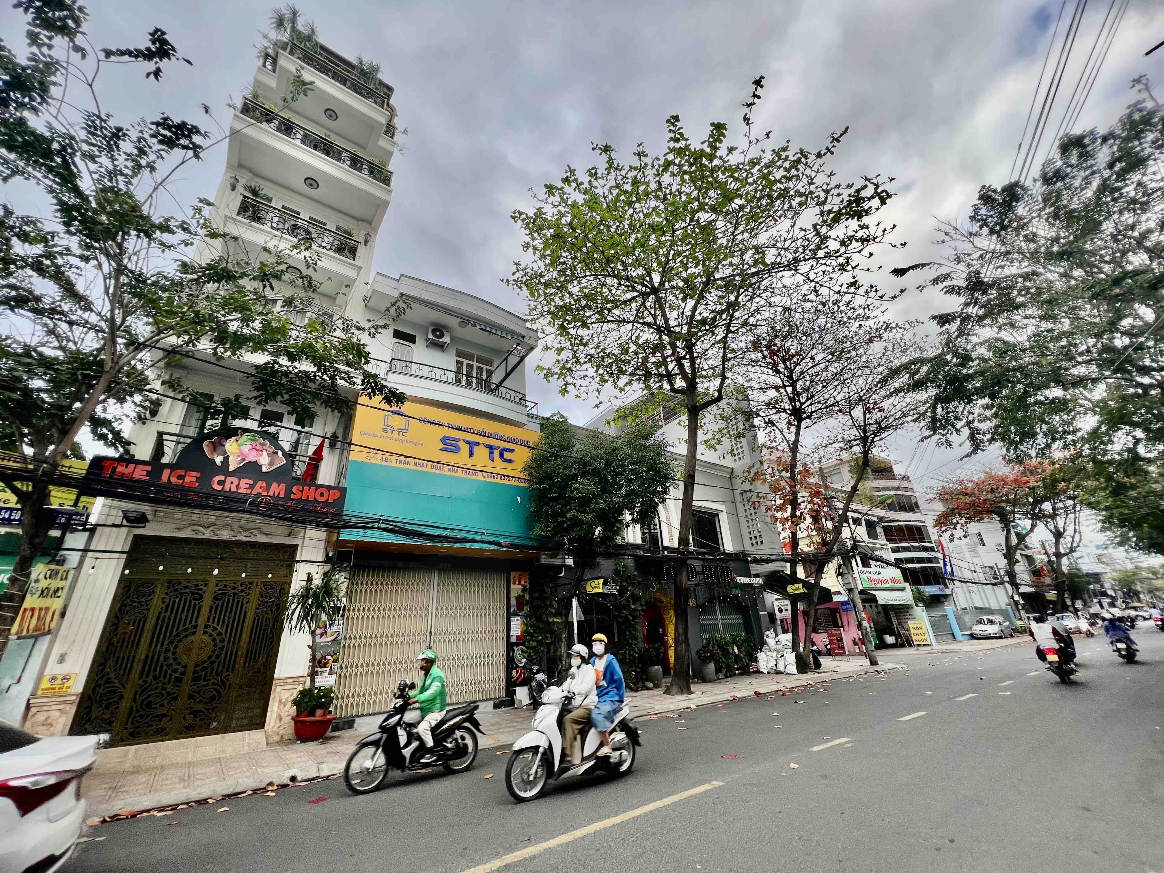 Bán nhà 3 tầng đường Trần Nhật Duật