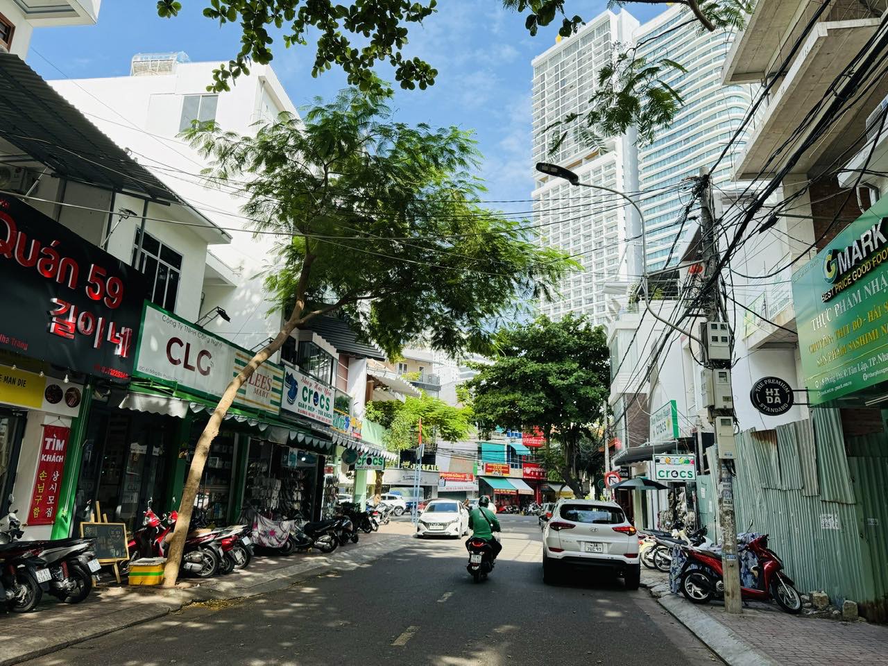 Bán lô đất mặt tiền đường Đống Đa, gần Tô Hiến Thành, Nha Trang