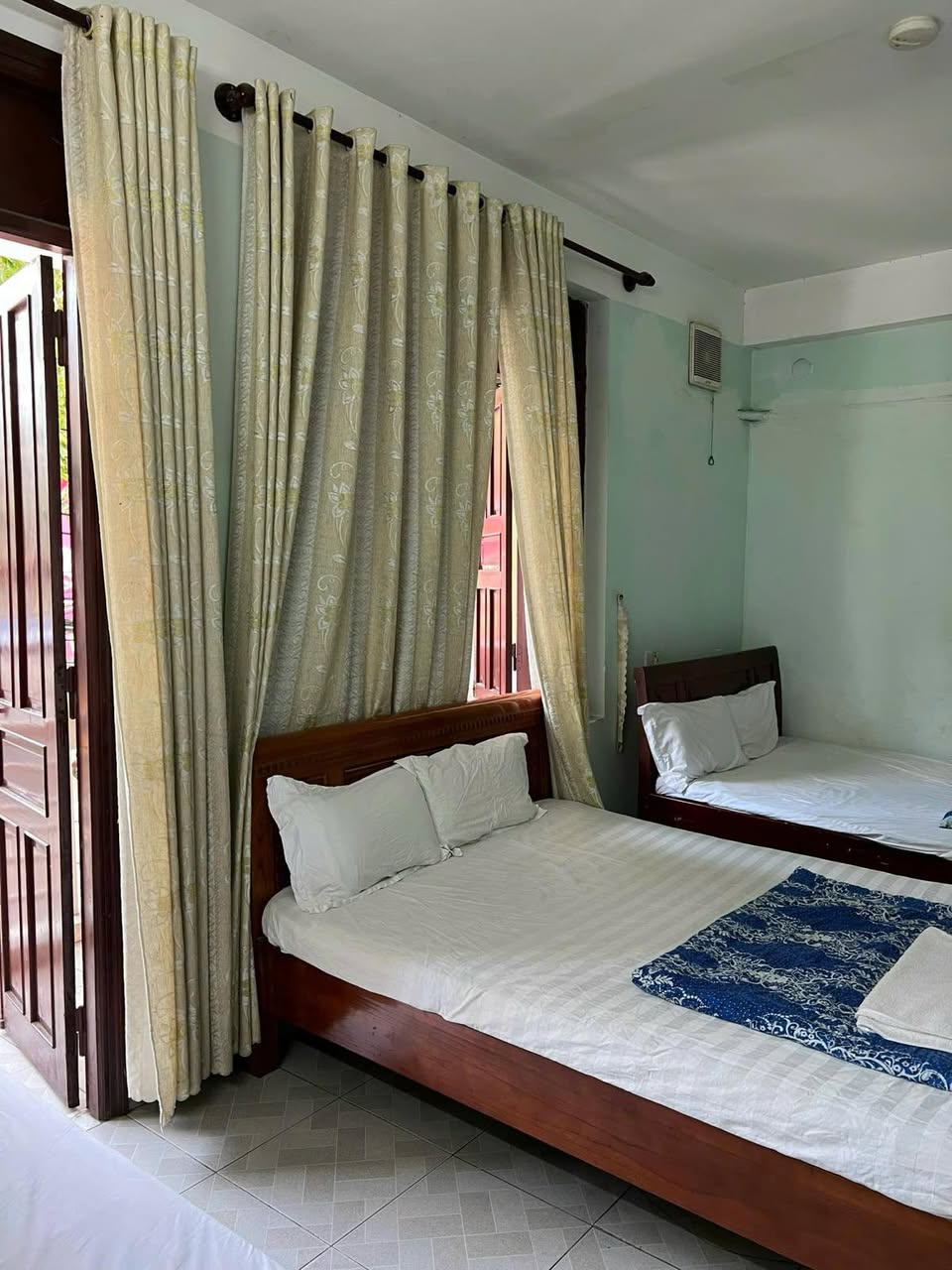 Khách sạn mặt tiền đường Hoàng Diệu, Nha Trang gần biền