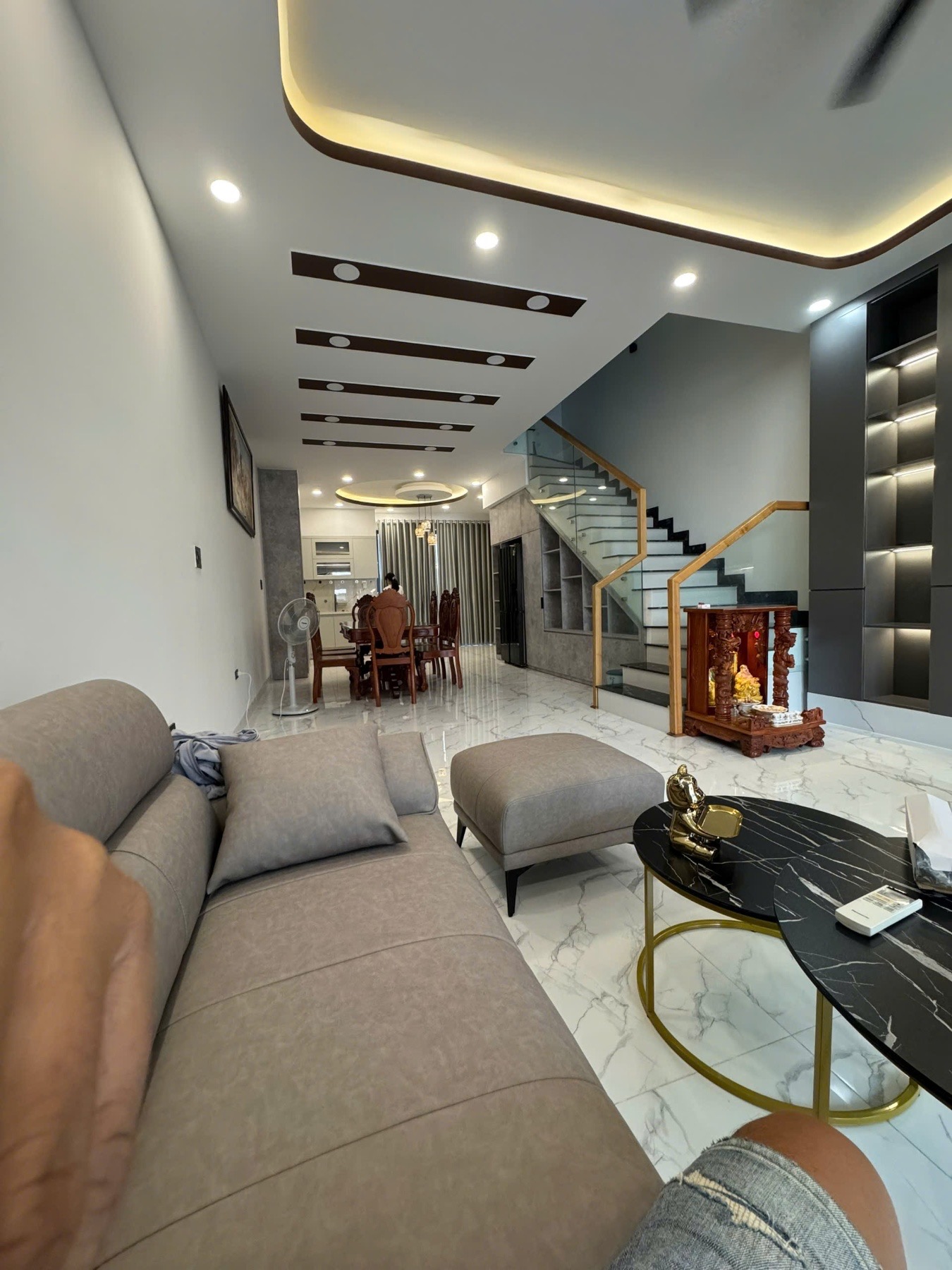 Bán nhà đẹp Gói 7 - Mỹ Gia - 2 mặt thoáng giá chỉ 8 tỷ 250tr