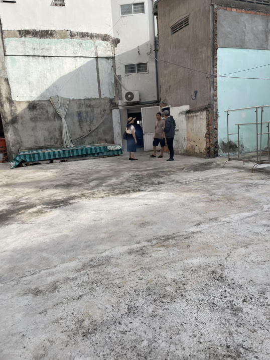 Bán lô đất mặt tiền đường Nguyễn Thị Minh Khai, Nha Trang, gần biển Trần Phú.