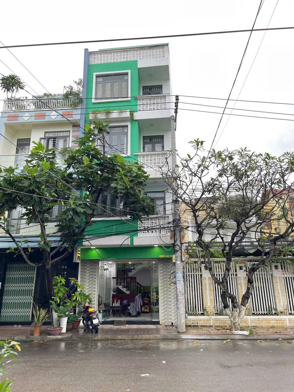 Bán nhà 4 tầng đường Phùng Hưng, Nha Trang giá rẻ