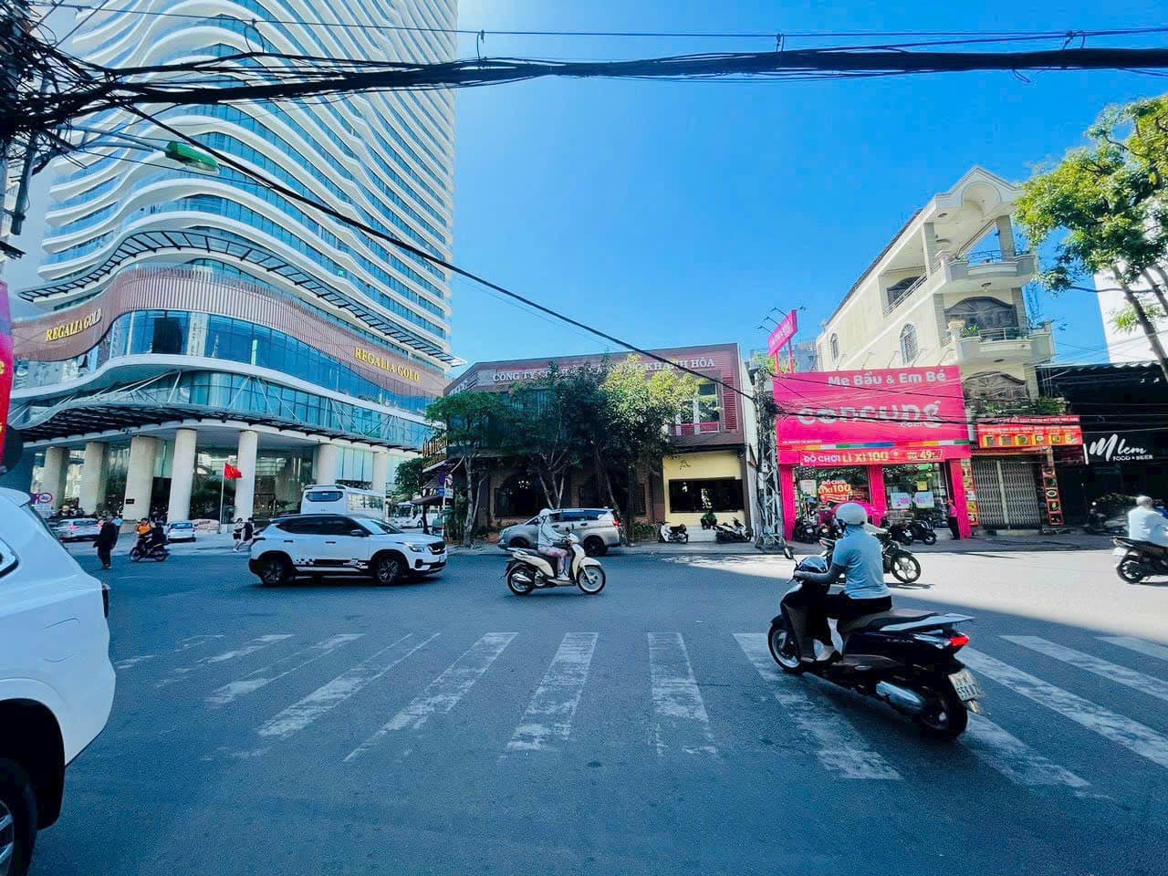 ☘️ Nhà mặt tiền Tô Hiến Thành, Gần Biển