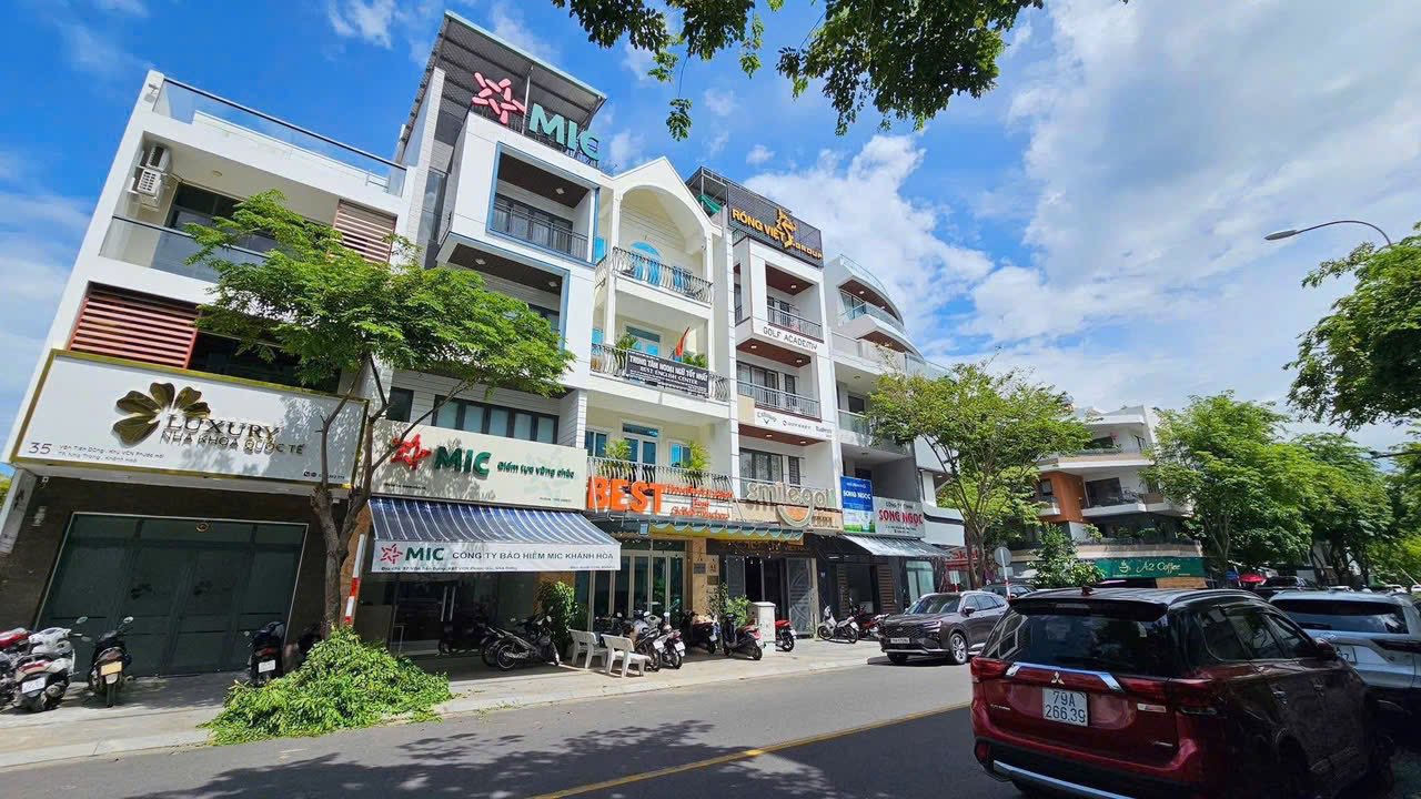 Bán tòa nhà căn hộ khu bàn cờ Phước Long, Nha Trang thu nhập 180 triệu/tháng. 