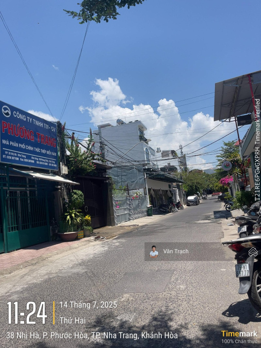 Bán nhà 2 tầng mặt tiền đường Nhị Hà, Phước Hoà, Nha Trang giá tốt.