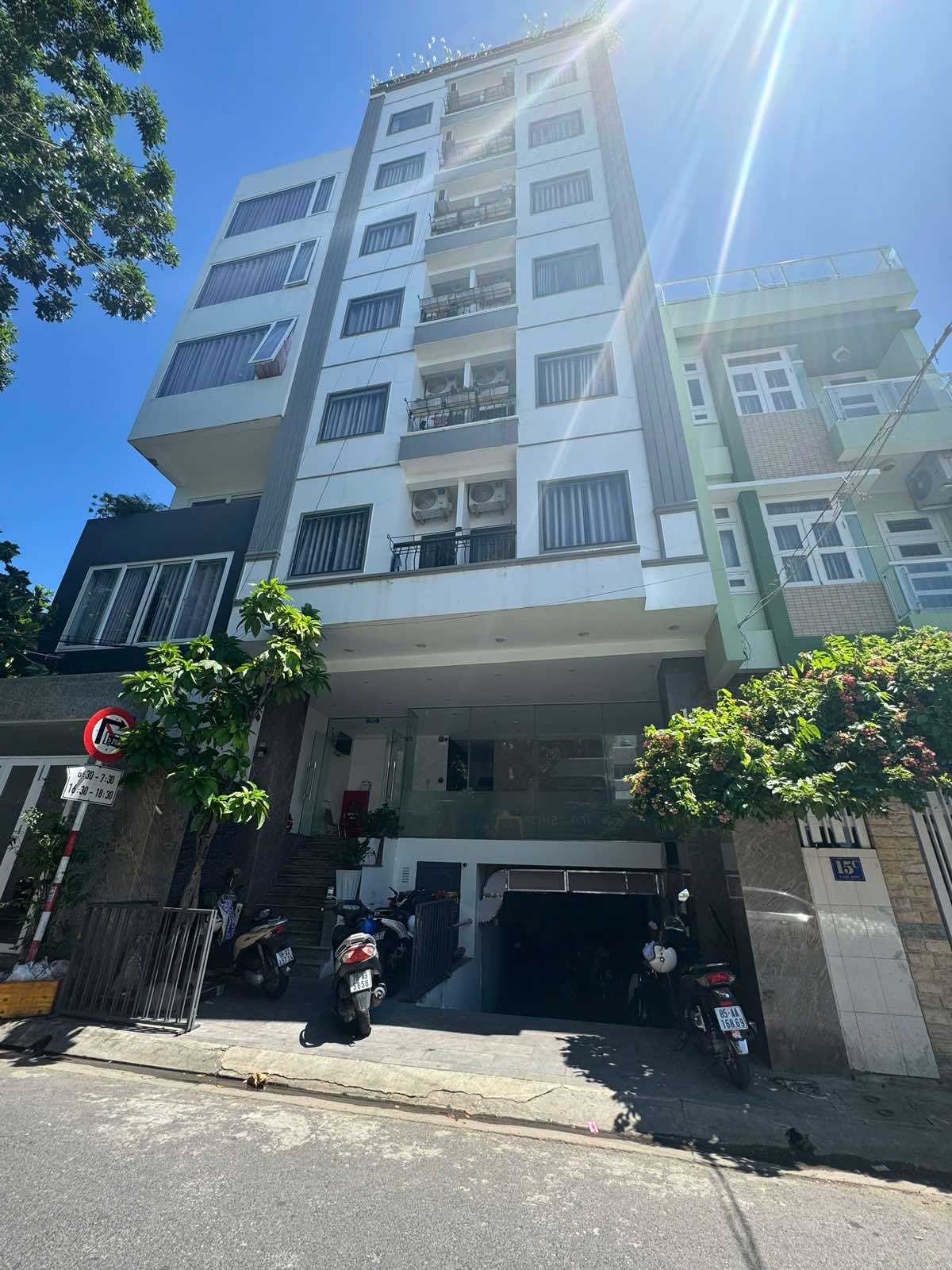 Bán toà Căn hộ 7 tầng đường Lam Sơn, Nha Trang, thu nhập 100tr/ tháng