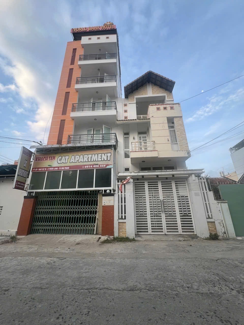 Bán nhà đường Ngô Tất Tố, Phước Long