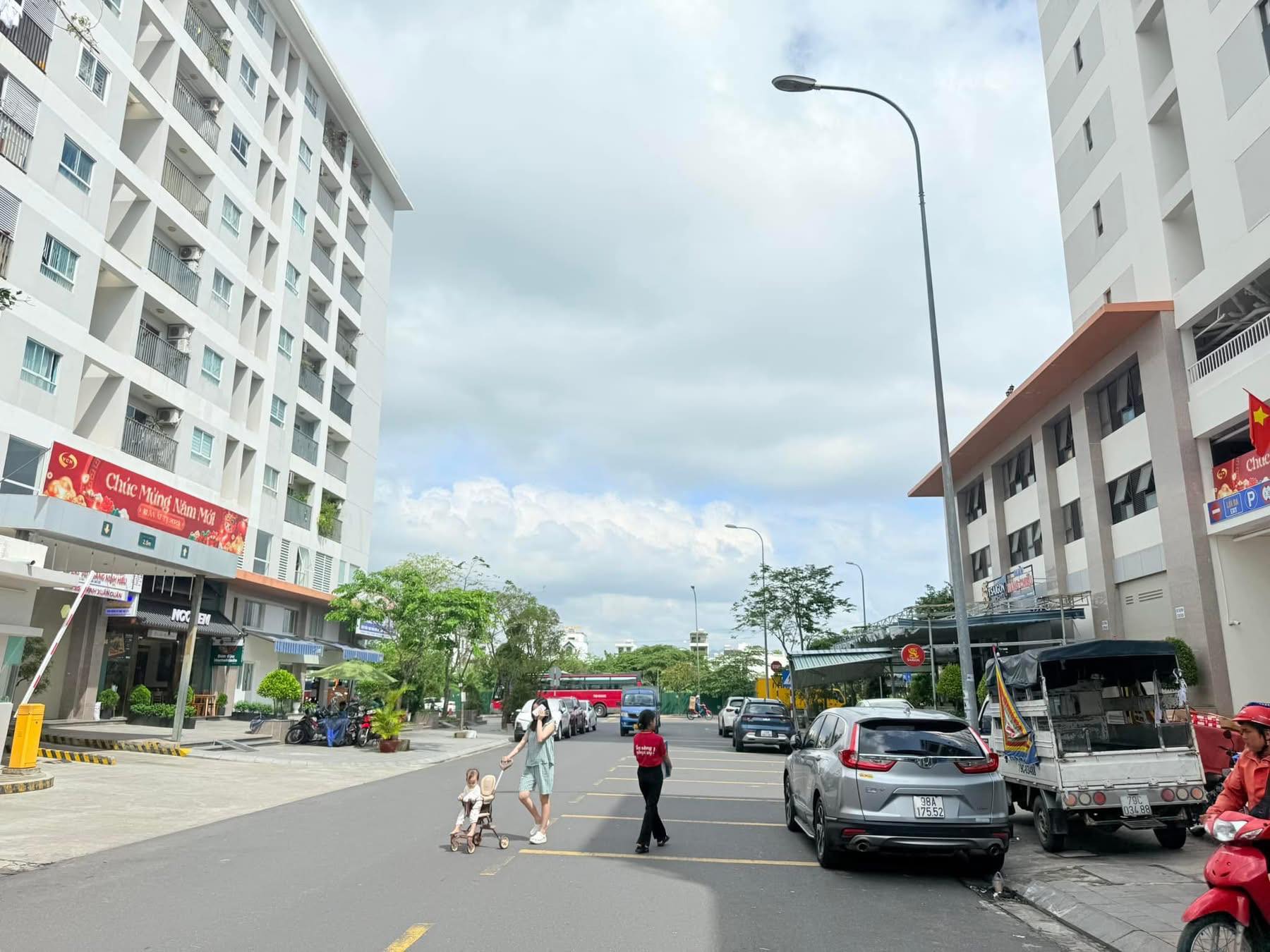 Nhà 4 tầng mặt tiền A2 ( Văn Tiến Dũng ) KĐT VCN Phước Hải